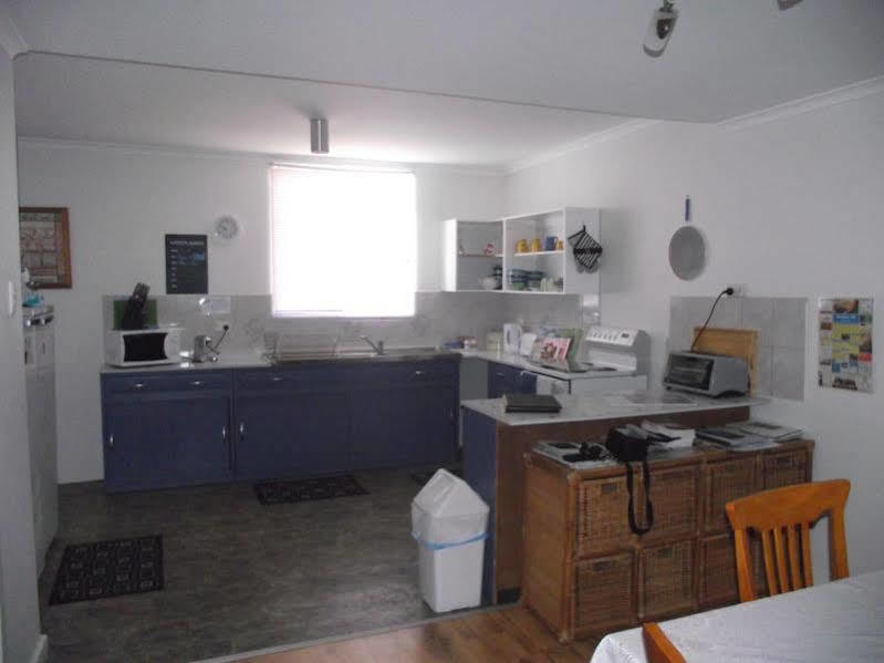 Aly'S Cottage Broken Hill Exterior photo