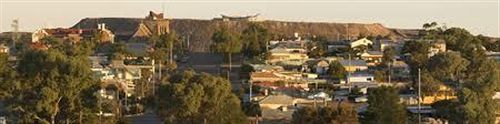 Aly'S Cottage Broken Hill Exterior photo